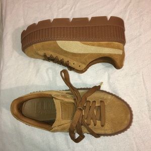Suede Puma Fenty creepers